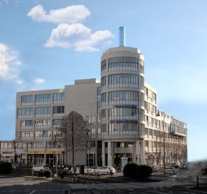 Das 1989 fertiggestellte Josef-Haubrich-Forum am Neumarkt.